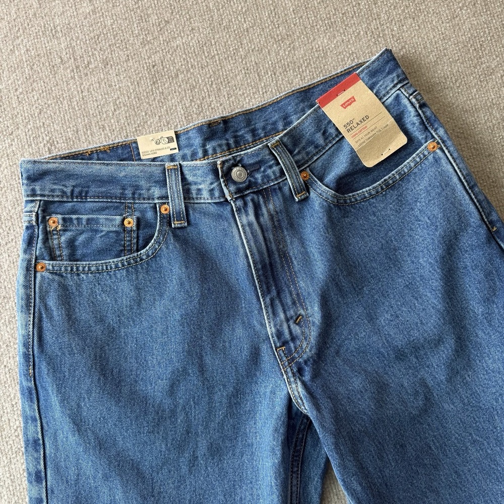 NWT Levi's 505 Relaxed Fit Straight Leg Jeans Size W33 L30 Blue Denim
